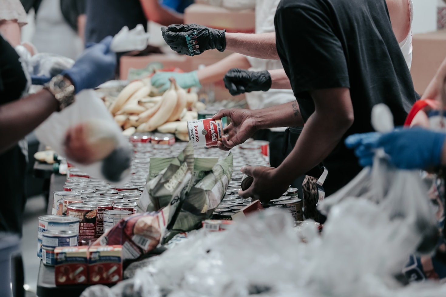 Ontmoet de vrijwilligers achter Happy Kast West